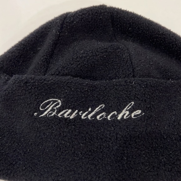 Black beanie - Picture 2 of 5